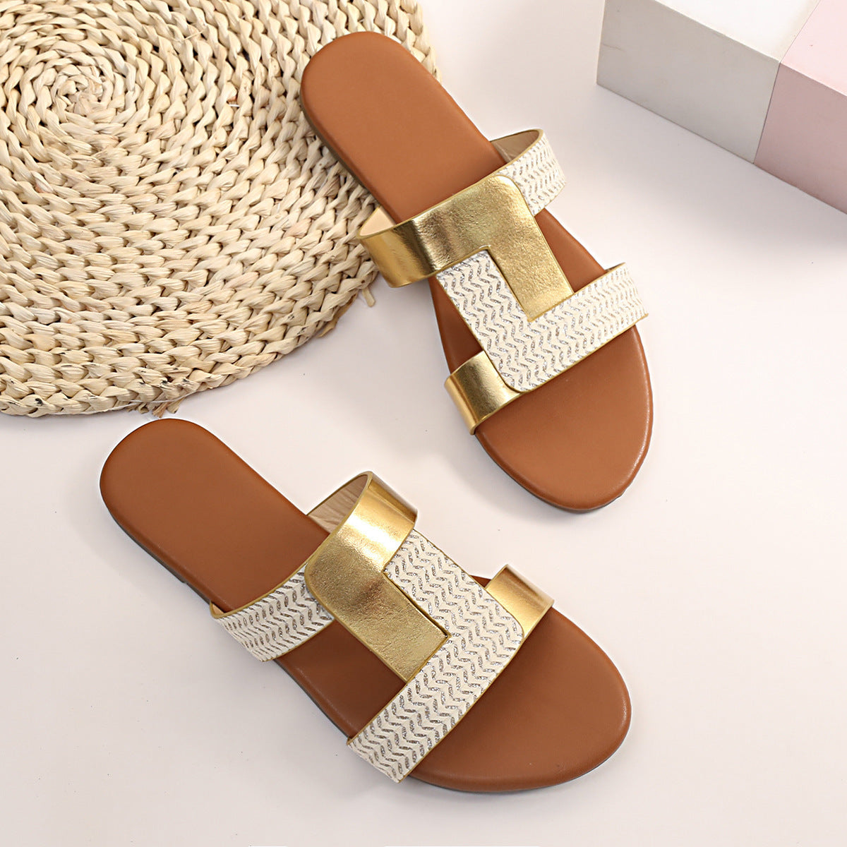 European And American Style Brown Square Toe Women's Sandals Simple Fashion