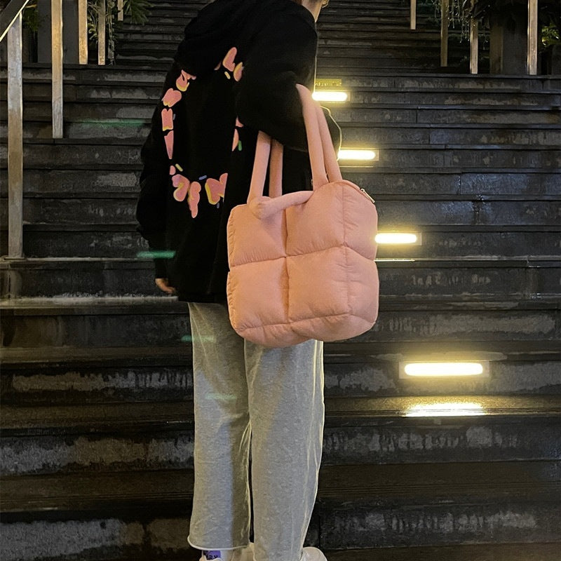 High-grade Diamond Soft Cotton Filled Large Capacity Handbag For Women
